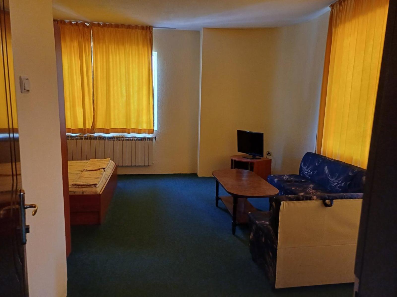 Интернационал Hotell Kulata Exteriör bild