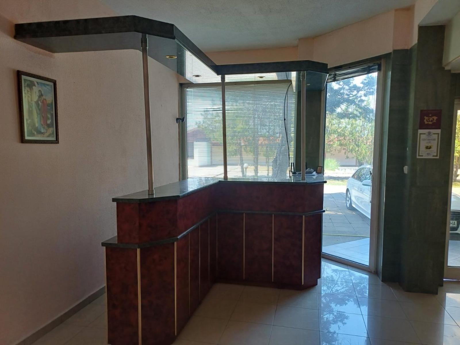Интернационал Hotell Kulata Exteriör bild
