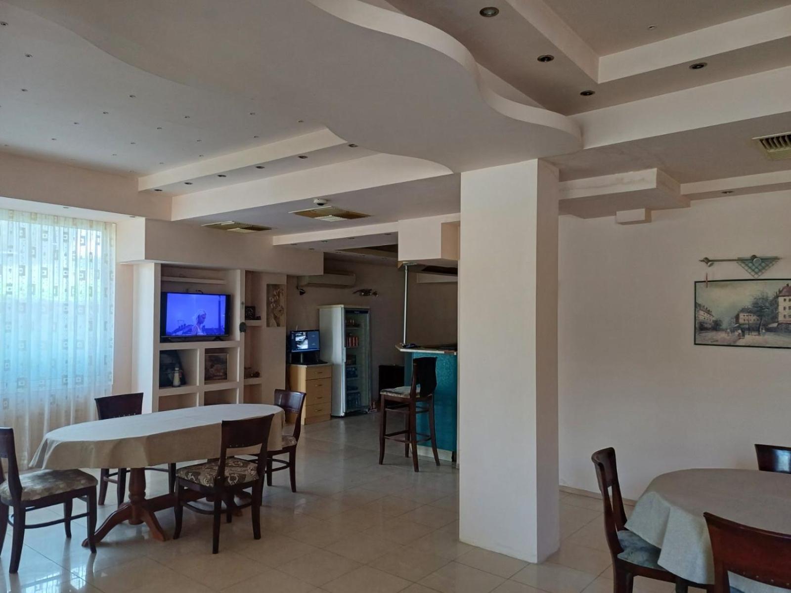 Интернационал Hotell Kulata Exteriör bild